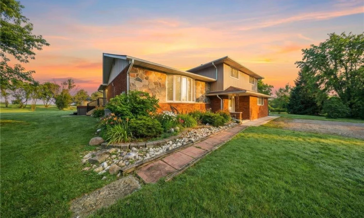 11 Burtch Road