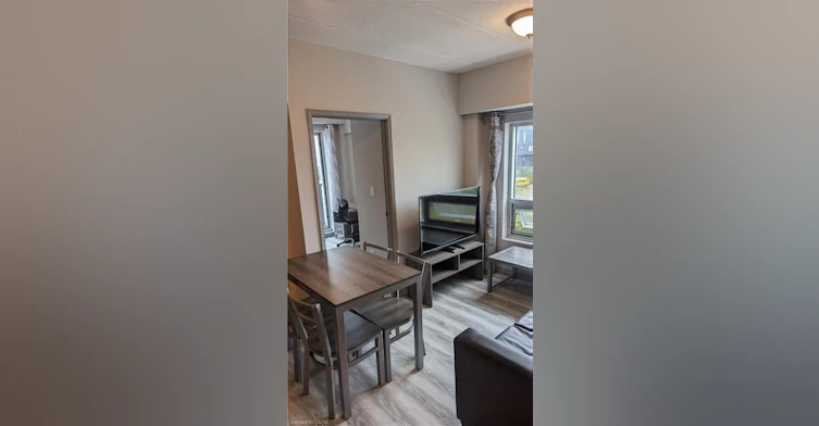 301B-275 Larch Street, Waterloo, ON, N2L 3R2 - 8
