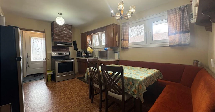 109 Ridge Street, Hamilton, ON, L9A 2X4 - 5