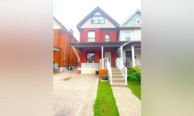 126 Gibson Avenue