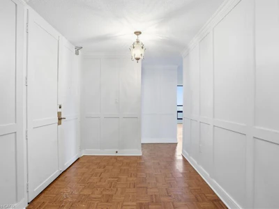 606-222 Jackson Street W - 4