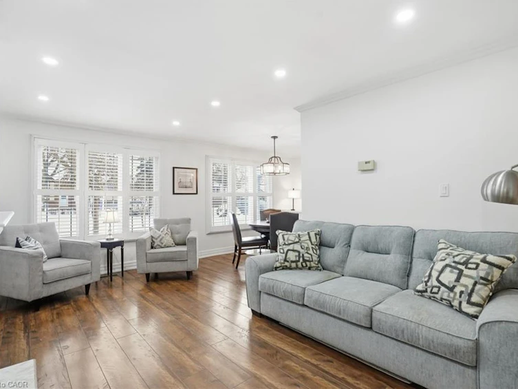 697 Lomond Crescent, Burlington, ON, L7L 2N8 - 9