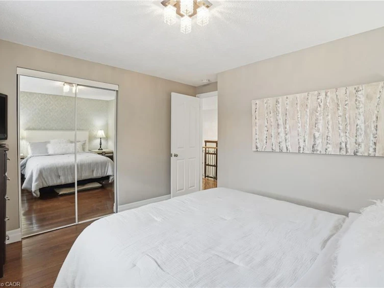 697 Lomond Crescent, Burlington, ON, L7L 2N8 - 24