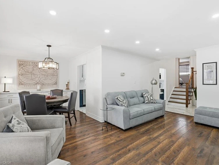 697 Lomond Crescent, Burlington, ON, L7L 2N8 - 12