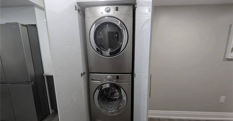 Lower Level-100 Bridgeport Crescent, Hamilton, ON, L9K 1K5 - 7