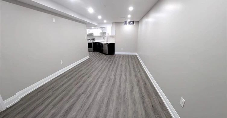 Lower Level-100 Bridgeport Crescent, Hamilton, ON, L9K 1K5 - 2