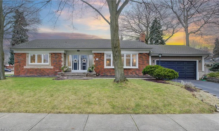 50 Edgewood Avenue