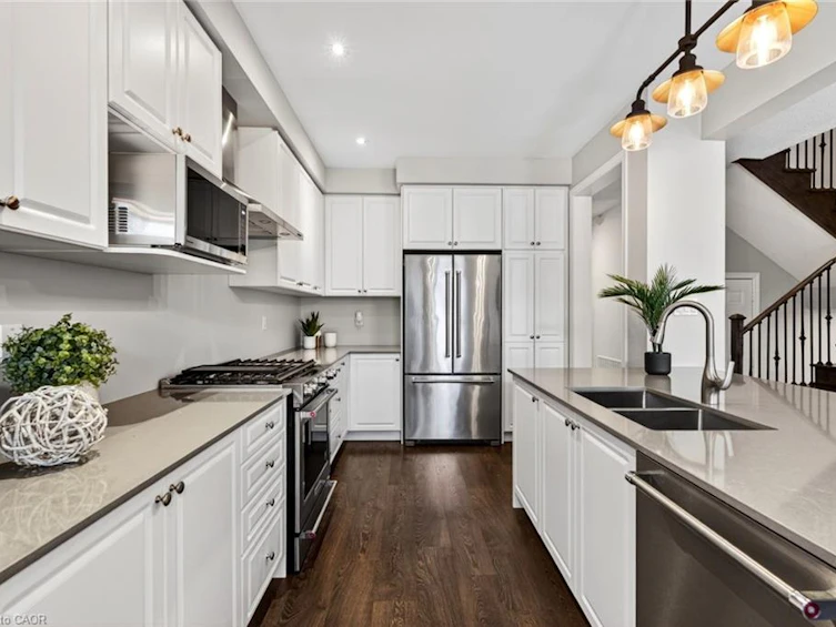 225 Skinner Road, Hamilton, ON, L8B 1X2 - 7
