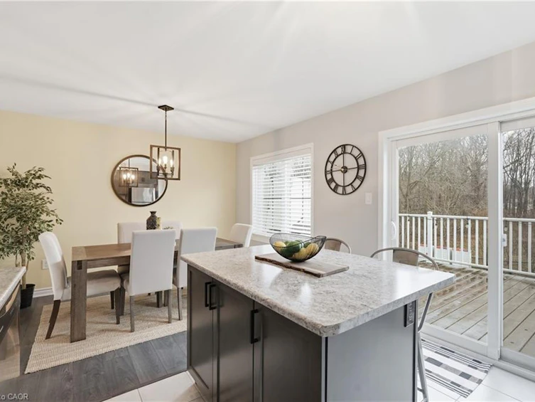 15-230 Avonsyde Boulevard, Hamilton, ON, L8B 1T9 - 11
