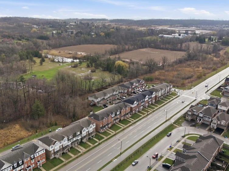 15-230 Avonsyde Boulevard, Hamilton, ON, L8B 1T9 - 35