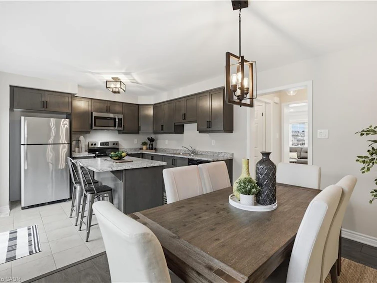 15-230 Avonsyde Boulevard, Hamilton, ON, L8B 1T9 - 10