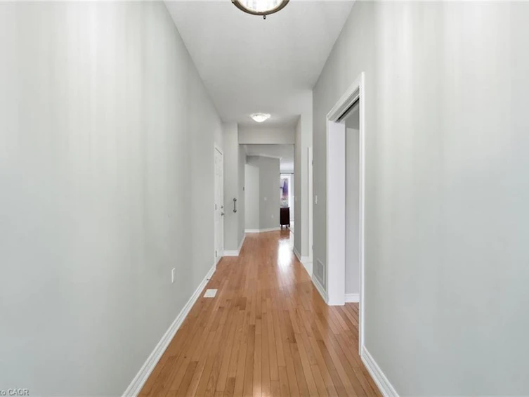 10-2165 Itabashi Way, Burlington, ON, L7M 0A2 - 5