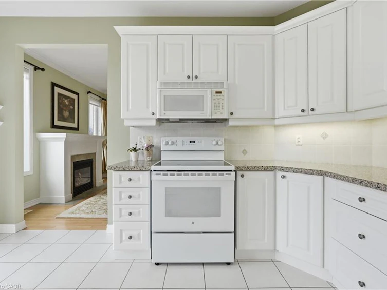 10-2165 Itabashi Way, Burlington, ON, L7M 0A2 - 27