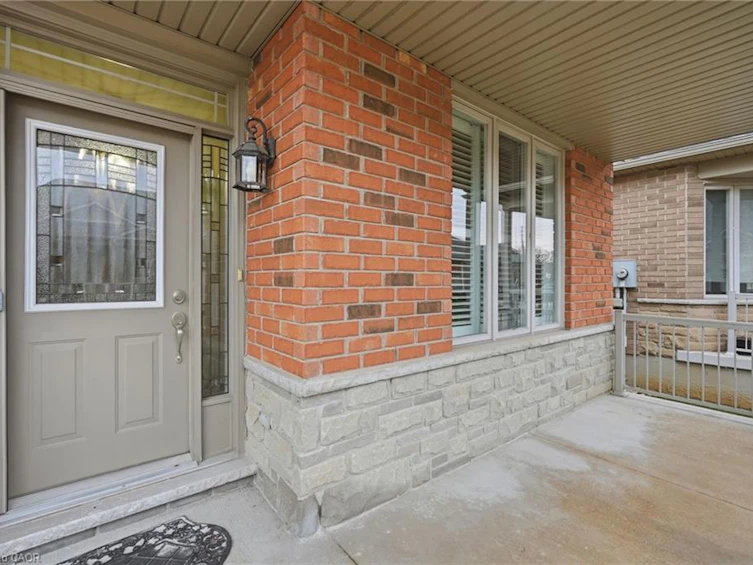 10-2165 Itabashi Way, Burlington, ON, L7M 0A2 - 3