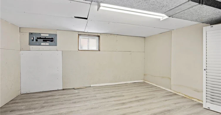 5292 Bridge Street, Niagara Falls, ON, L2E 2T3 - 14