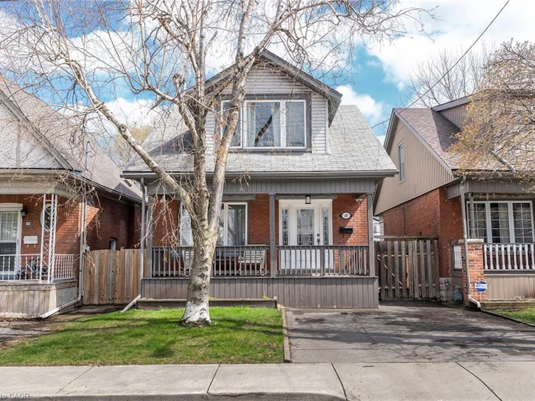 40 London Street N, Hamilton, ON, L8H 4B3