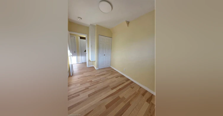 Upper-62 Richwill Road, Hamilton, ON, L9C 1S3 - 5