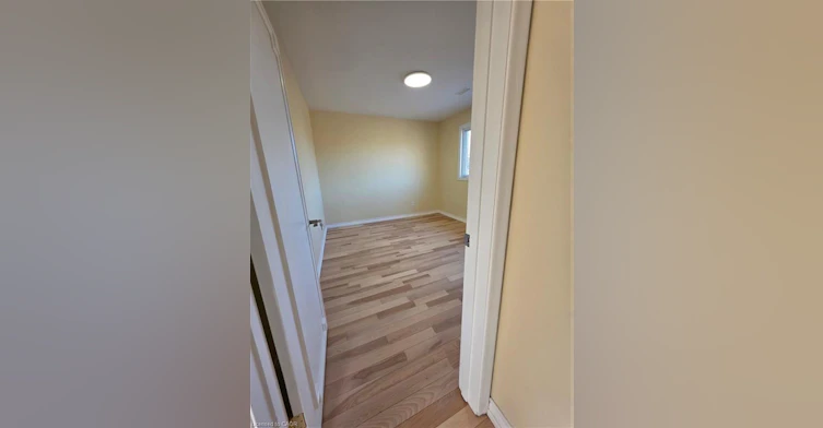 Upper-62 Richwill Road, Hamilton, ON, L9C 1S3 - 10