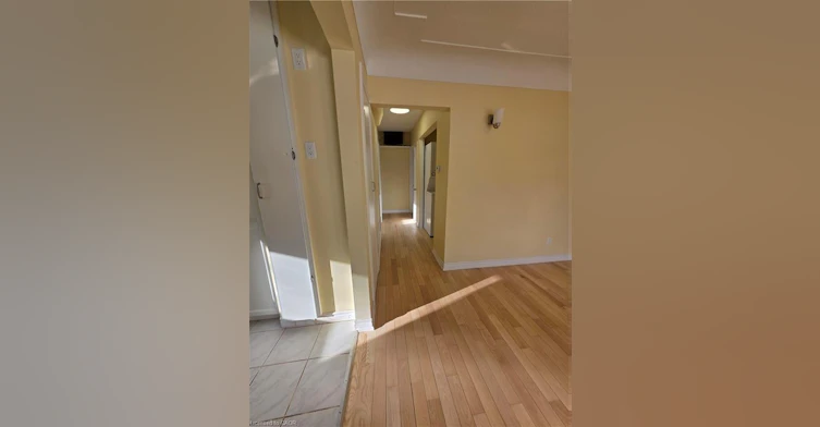 Upper-62 Richwill Road, Hamilton, ON, L9C 1S3 - 11