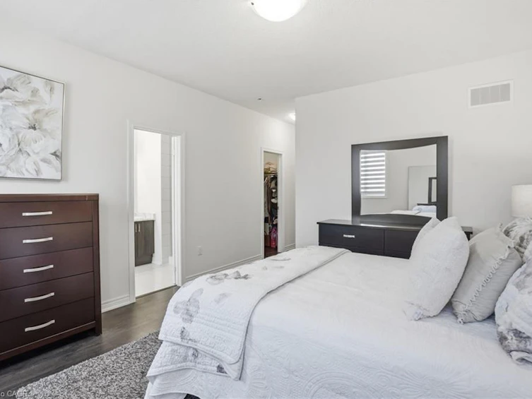 24 Great Falls Boulevard, Hamilton, ON, L8B 1X8 - 22