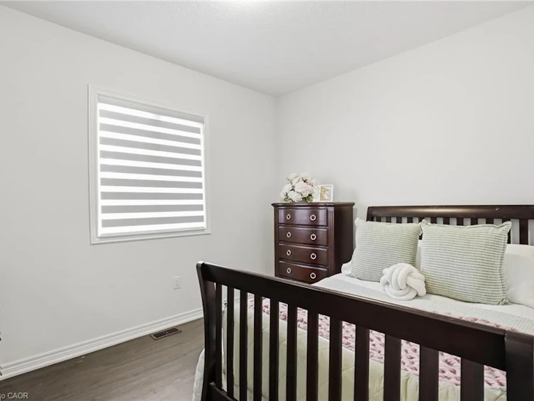24 Great Falls Boulevard, Hamilton, ON, L8B 1X8 - 25