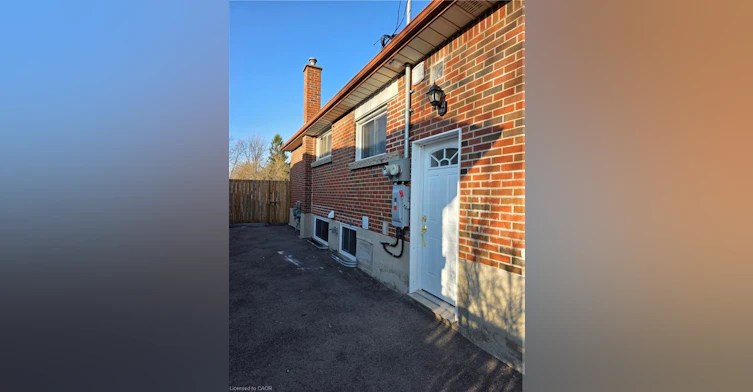 Lower-62 Richwill Road, Hamilton, ON, L9C 1S3 - 2