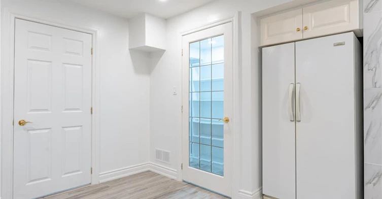 Lower-80 Deerview Avenue, Hamilton, ON, L9G 4S2 - 22