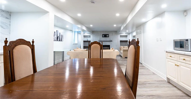 Lower-80 Deerview Avenue, Hamilton, ON, L9G 4S2 - 12