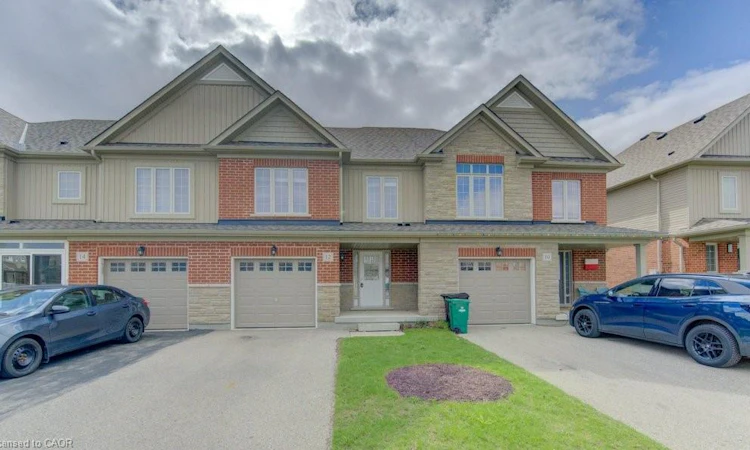 12 Freer Drive