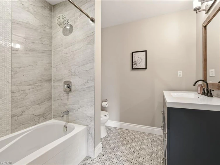 1371 10th Concession Road W, Hamilton, ON, N0B 2J0 - 25