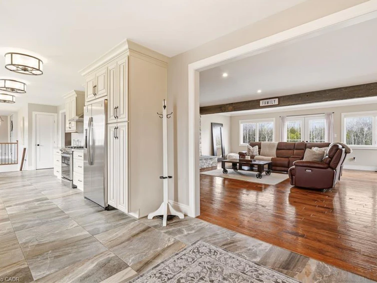 1371 10th Concession Road W, Hamilton, ON, N0B 2J0 - 10