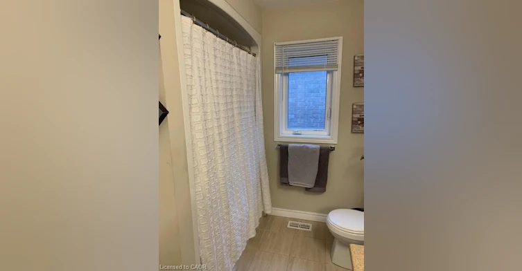 91 Dolomiti Court, Hamilton, ON, L0R 1P0 - 9
