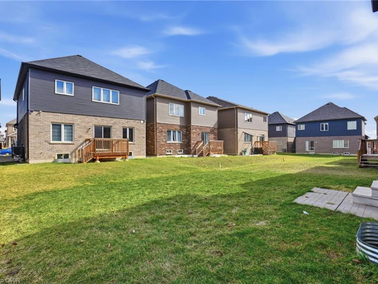 3 Sleeth Street, Brantford, ON, N3S 0J7 - 46