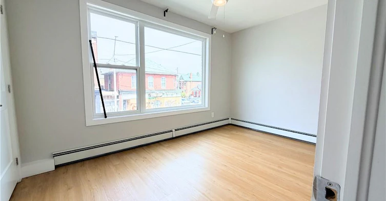 A-310 Barton Street E, Hamilton, ON, L8L 2X5 - 8