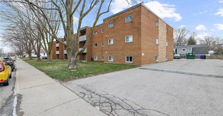 1-529 Elm Street, Port Colborne, ON, L3K 5W6 - 20