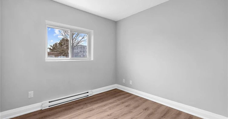 1-529 Elm Street, Port Colborne, ON, L3K 5W6 - 14