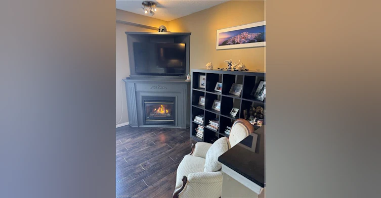 536 Beaver Creek Crescent, Waterloo, ON, N2V 2J6 - 10