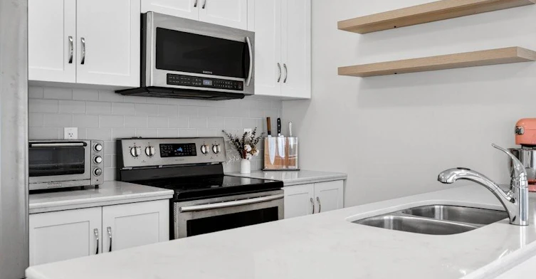 16-377 Glancaster Road, Hamilton, ON, L9G 0G4 - 16