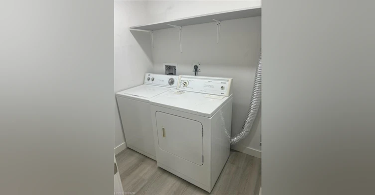 LOWER-9 Jasper Drive, Hamilton, ON, L8G 2S3 - 9