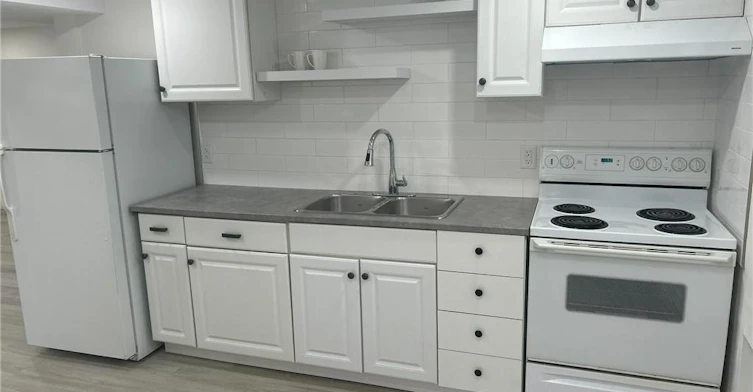 LOWER-9 Jasper Drive, Hamilton, ON, L8G 2S3 - 4