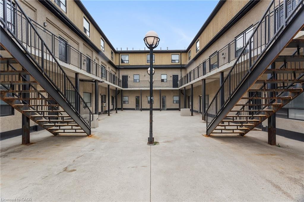 4-12 Bridgeport Road E, Waterloo, ON, N2J 2J3 - 3
