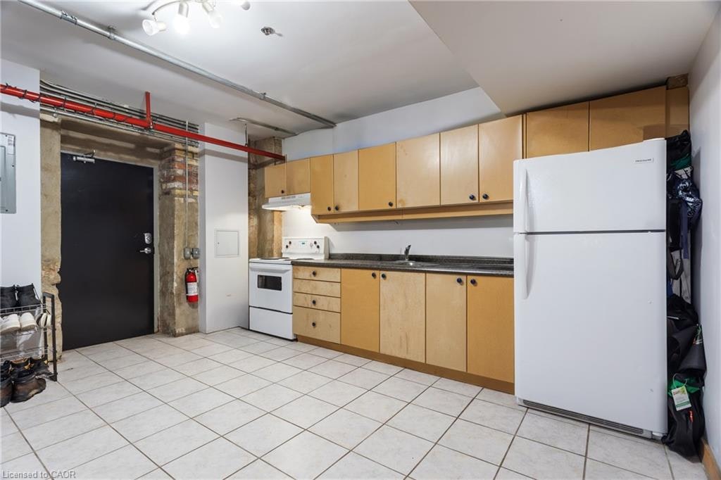 4-12 Bridgeport Road E, Waterloo, ON, N2J 2J3 - 8