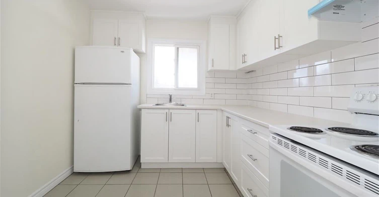 3-24 Austin Drive, Waterloo, ON, N2L 3Y1 - 13
