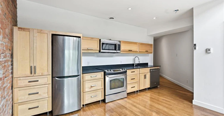 302-193 King Street E, Hamilton, ON, L8N 1B3 - 4