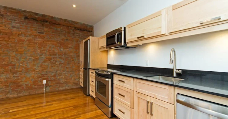 302-193 King Street E, Hamilton, ON, L8N 1B3 - 6
