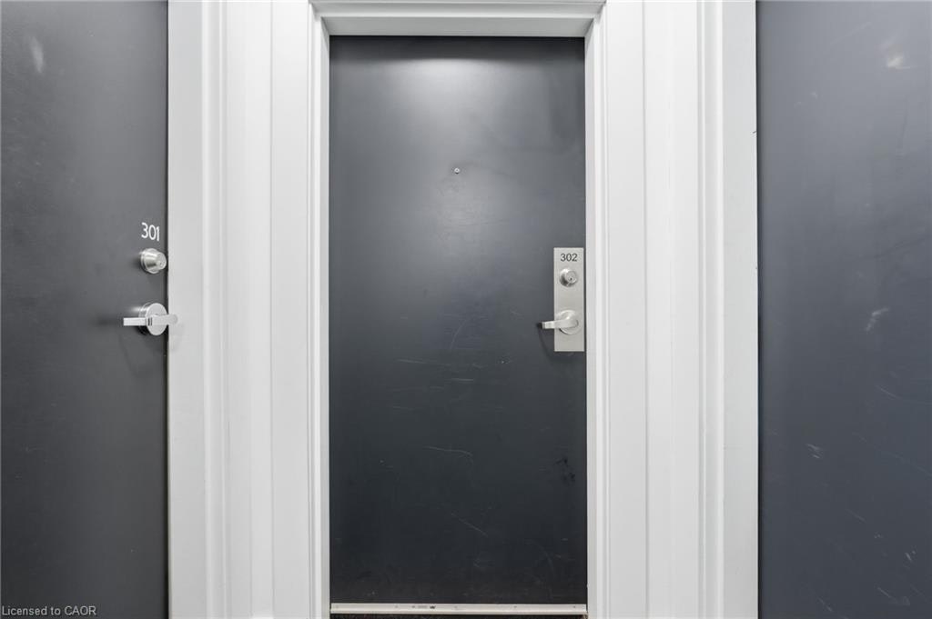 302-193 King Street E, Hamilton, ON, L8N 1B3