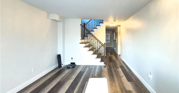 12 Griffiths Avenue, Cambridge, ON, N1P 1J7 - 17