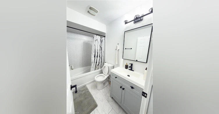 12 Griffiths Avenue, Cambridge, ON, N1P 1J7 - 11