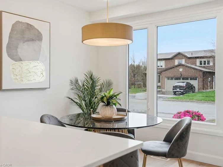 8 Chudleigh Street, Hamilton, ON, L9H 7E4 - 5