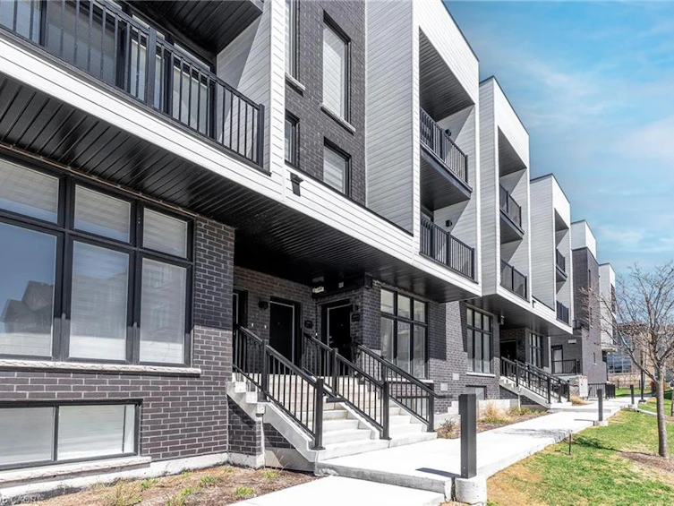 8-184 Angus Drive, Ajax, ON, L1S 0G5 - 3